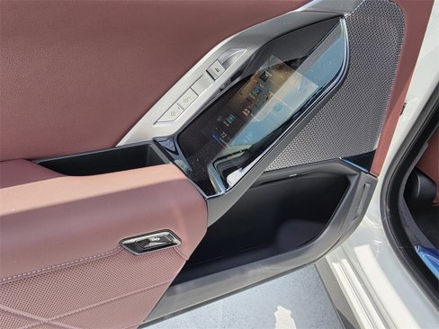 New 2025 BMW 760i xDrive image 10