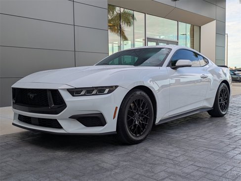 Used 2024 Ford Mustang Coupe image 2