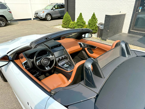 Used 2021 Jaguar F-TYPE R-Dynamic image 19
