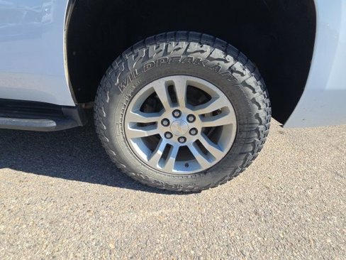 Used 2020 Chevrolet Tahoe LT image 9