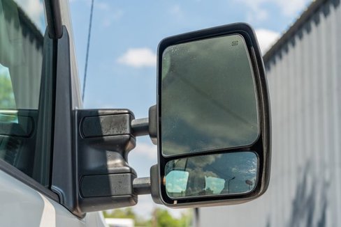 Used 2013 Nissan NV 3500 SL w/ Technology Pkg image 13