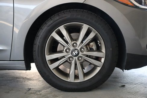 Used 2018 Hyundai Elantra SEL image 28
