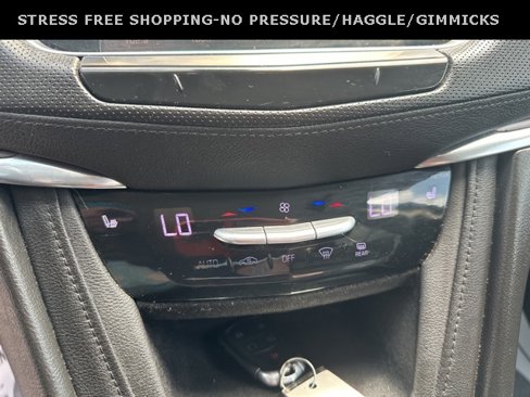 Used 2017 Cadillac XT5 Luxury image 20