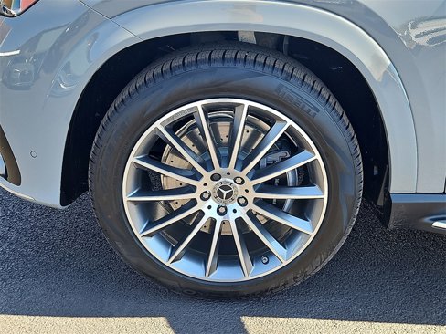 New 2026 Mercedes-Benz GLE 450 4MATIC image 13