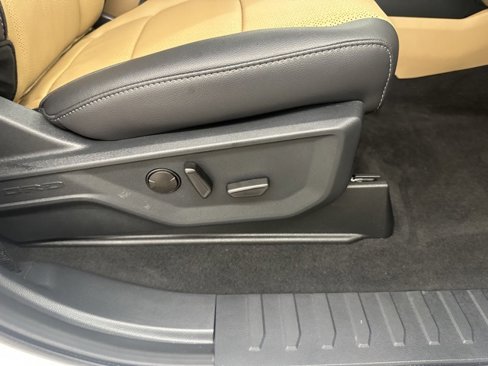 New 2026 Ford F250 Lariat image 13