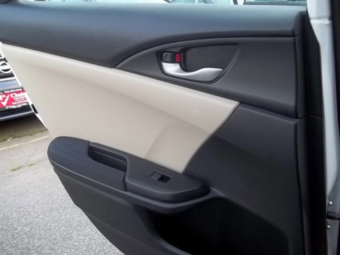 Used 2017 Honda Civic LX image 12