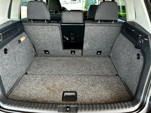 Used 2017 Volkswagen Tiguan S image 41