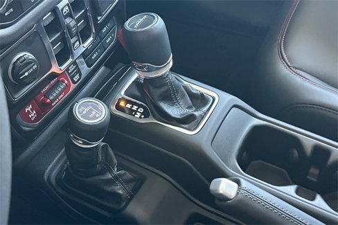 New 2025 Jeep Gladiator Rubicon image 20