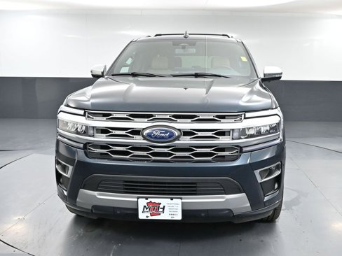 Used 2024 Ford Expedition Platinum image 11