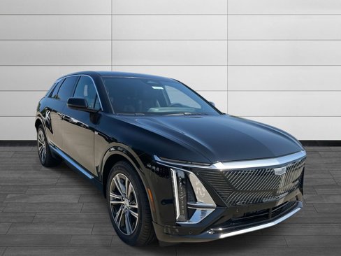 New 2026 Cadillac Lyriq Luxury image 7