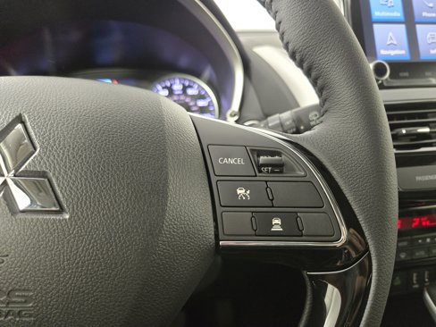 New 2025 Mitsubishi Eclipse Cross SE image 15