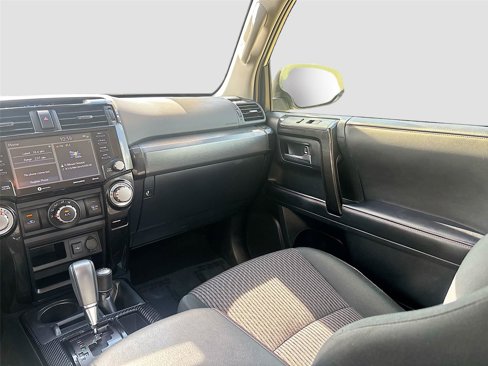 Used 2024 Toyota 4Runner TRD Off-Road image 27
