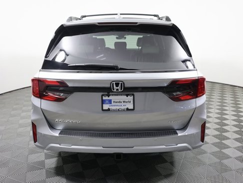 New 2026 Honda Odyssey Elite image 5
