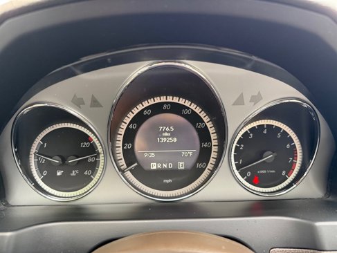 Used 2011 Mercedes-Benz C 300 4MATIC Sedan image 19