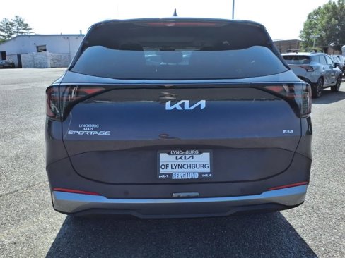 New 2026 Kia Sportage EX image 5