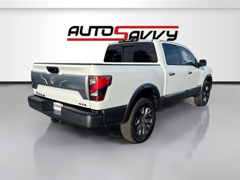 Used 2024 Nissan Titan Platinum Reserve image 7