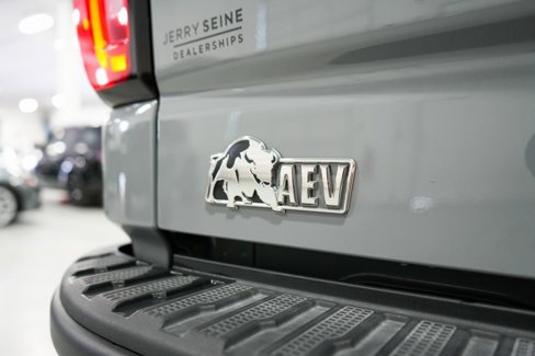 Used 2024 GMC Sierra 1500 AT4X w/ AT4X AEV Edition image 27