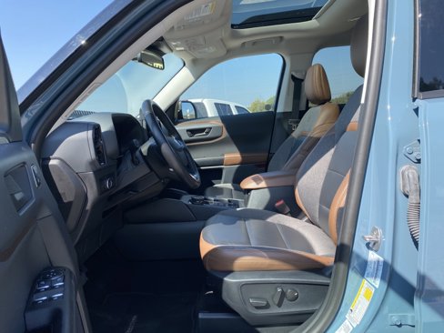 Used 2023 Ford Bronco Sport Outer Banks w/ Tech Package image 10