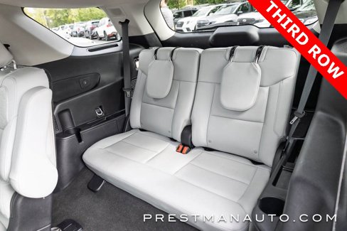 Used 2025 Ford Explorer Platinum w/ Ultimate Package image 5
