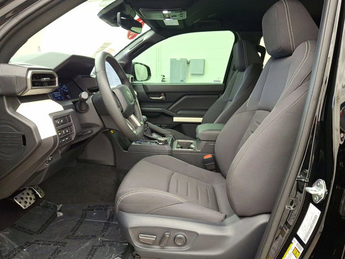 Used 2024 Toyota Tacoma TRD Sport image 11