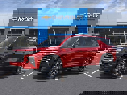 New 2026 Chevrolet Traverse LT image 2