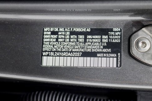 Used 2024 Porsche Cayenne S image 46
