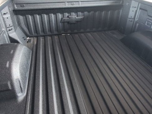 New 2026 Chevrolet Silverado 1500 ZR2 image 10