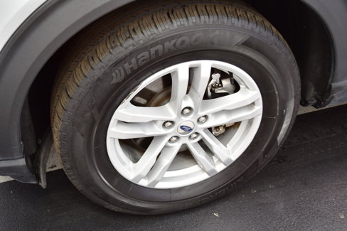 Used 2024 Ford Explorer XLT w/ Equipment Group 202A image 35