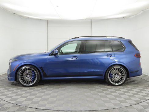 New 2026 BMW ALPINA XB7 image 8