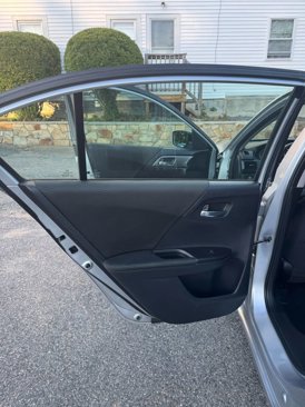 Used 2015 Honda Accord LX image 31