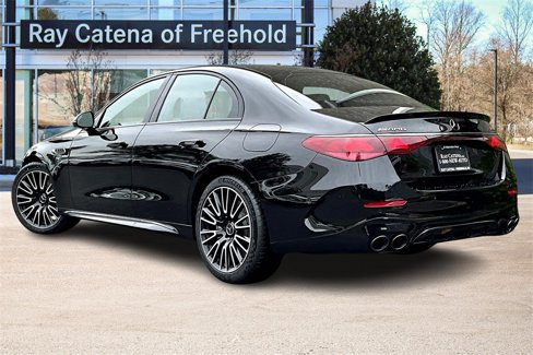 New 2026 Mercedes-Benz E 53 AMG e 4MATIC Sedan image 3