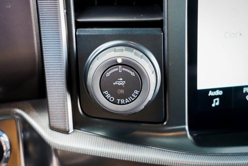 Used 2024 Ford F150 Platinum image 31