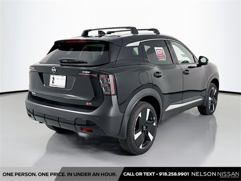 New 2026 Nissan Kicks SR w/ SR Premium Package image 5