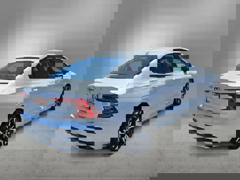 Used 2024 Volvo S60 B5 Core image 9