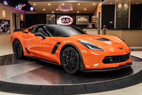 Used 2019 Chevrolet Corvette Z06 w/ Z07 Performance Package image 10