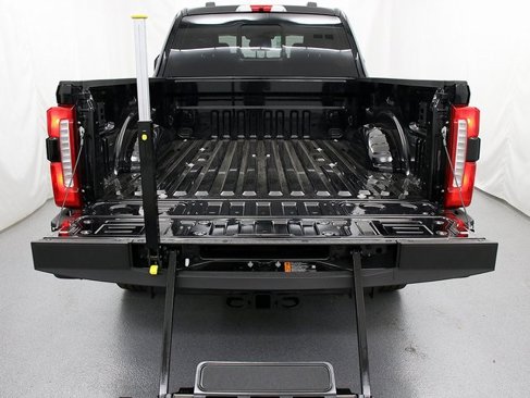 New 2026 Ford F250 Lariat image 6