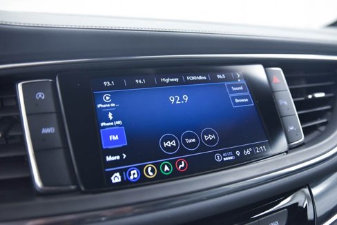 Used 2024 Buick Enclave Premium image 19