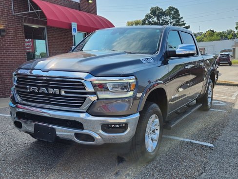 Used 2022 RAM 1500 Laramie image 3