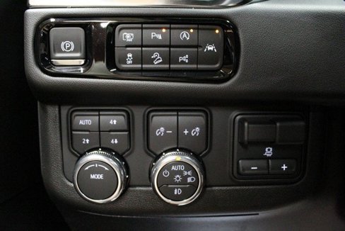 New 2026 GMC Yukon XL Elevation w/ Elevation Premium Package image 23