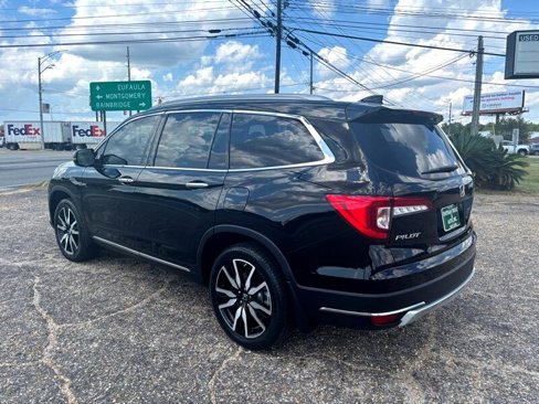 Used 2019 Honda Pilot Elite image 3