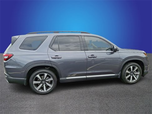 Used 2025 Honda Pilot Elite image 4