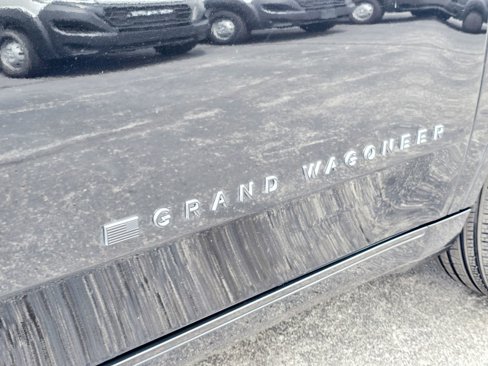 Used 2024 Jeep Grand Wagoneer Series II w/ Quick Order Packagew 28T image 25