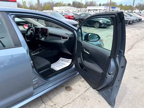 Used 2021 Toyota Corolla LE image 9