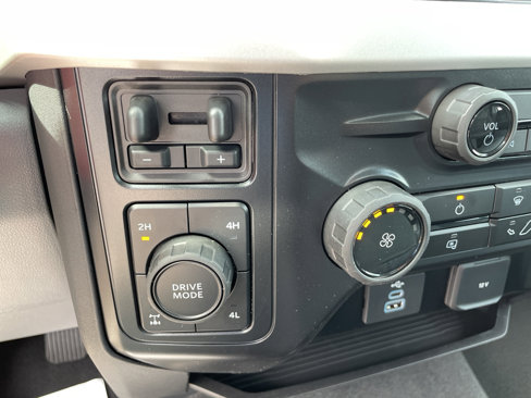 New 2025 Ford F350 XLT image 19