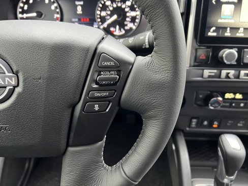 New 2025 Nissan Frontier SL image 24