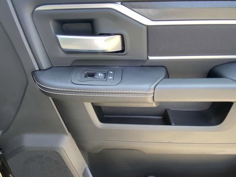 New 2025 RAM 2500 Big Horn image 9