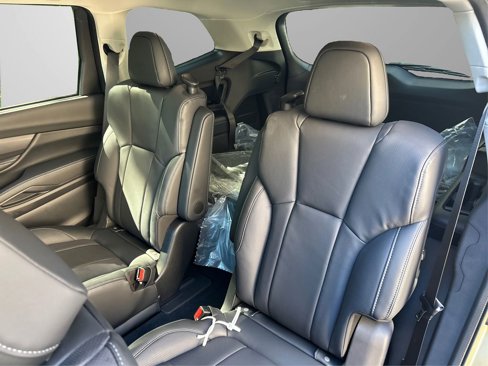 New 2025 Subaru Ascent Limited image 10