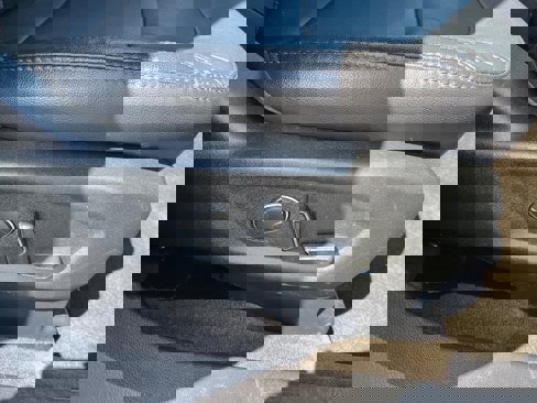 Used 2018 Ford Explorer XLT w/ Equipment Group 202A image 41