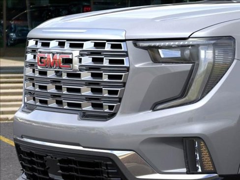 New 2026 GMC Acadia Denali w/ Super Cruise Package image 13