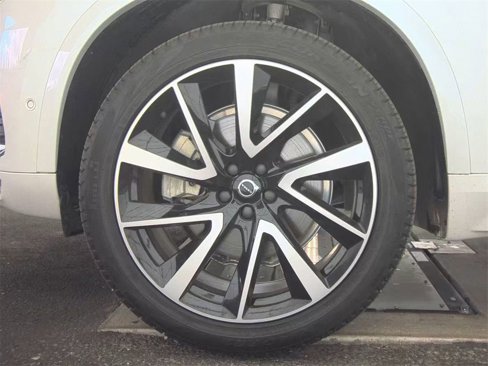 Used 2024 Volvo XC90 B5 Plus image 10